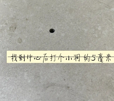 普兰店瓷砖空鼓维修公司专业解答在瓷砖铺贴过程中，如果砂料搅拌不均匀，将会带来以下问题